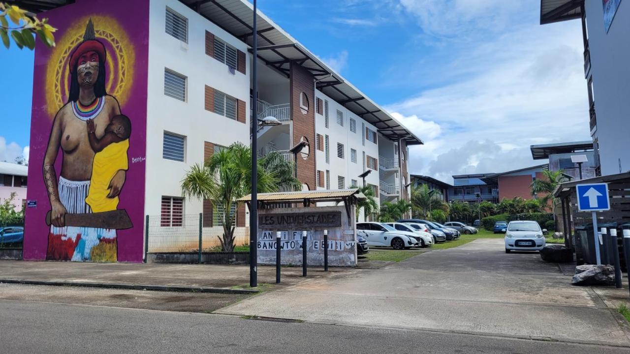 Ibis Studio Cayenne Exterior foto